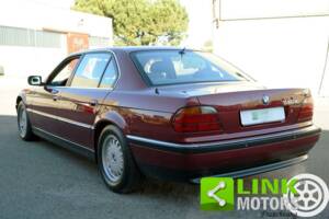 Image 4/10 of BMW 740iL (1994)