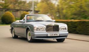 Immagine 26/38 di Rolls-Royce Corniche V (2001)