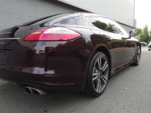 Bild 16/98 von Porsche Panamera Turbo (2009)