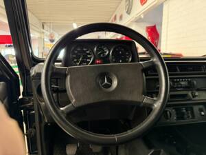 Bild 10/21 von Mercedes-Benz 280 GE (kurz) (1984)