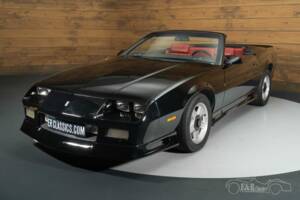 Imagen 6/8 de Chevrolet Camaro RS 191 (1991)