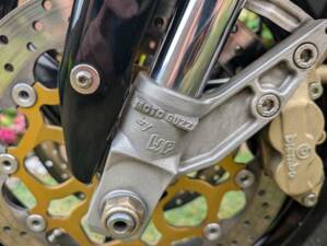 Image 9/35 of Moto Guzzi DUMMY (1998)