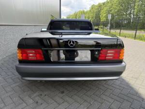 Image 8/50 de Mercedes-Benz 300 SL (1990)