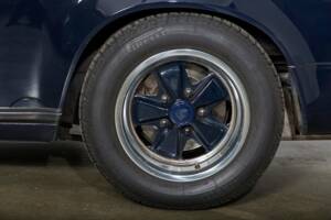 Bild 32/36 von Porsche 911 Carrera 3.2 (1987)