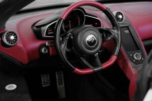 Bild 21/50 von McLaren 650S Spider (2016)
