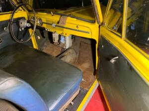 Bild 24/30 von Opel Olympia (1951)