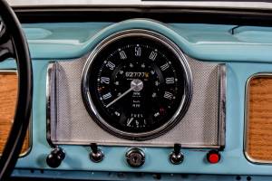 Imagen 11/50 de Morris Minor 1000 Traveller (1975)