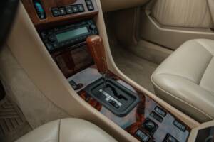 Bild 6/12 von Mercedes-Benz 300 CE-24 (1992)