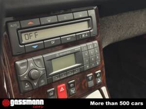 Image 12/15 de Mercedes-Benz SL 320 &quot;SL Edition&quot; (2000)