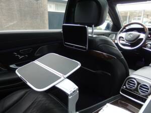 Bild 49/99 von Mercedes-Benz Maybach S 500 (2015)