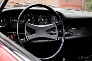 Immagine 39/51 di Porsche 911 2.2 E (1970)
