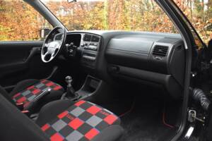 Image 32/41 de Volkswagen Golf III 2.0 GTI &quot;Edition&quot; (1997)