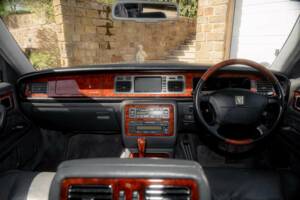 Bild 44/50 von Toyota Century (2003)