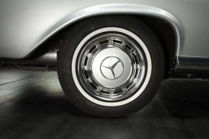 Image 30/30 of Mercedes-Benz 280 SE (1970)