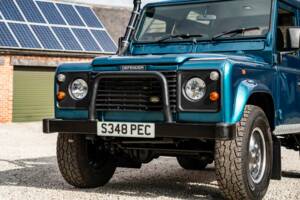 Bild 27/50 von Land Rover Defender 110 Turbo Diesel (1999)