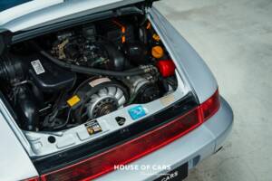 Immagine 16/25 di Porsche 911 Carrera 2 (1993)