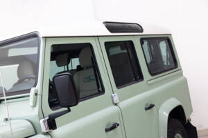 Image 28/36 of Land Rover Defender (2016)