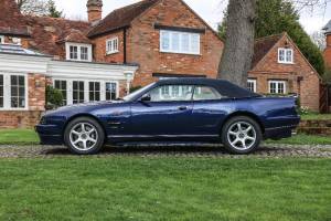 Image 3/41 of Aston Martin V8 Volante (1998)