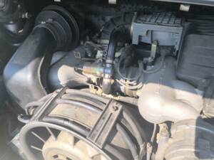 Bild 18/40 von Porsche 911 Carrera 3.2 (WTL) (1986)