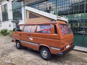 Image 11/46 of Volkswagen T3 Westfalia 1.6 (1981)