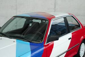 Bild 7/50 von BMW 325i (1986)