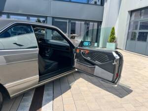 Bild 22/33 von Mercedes-Benz 560 SEC (1991)