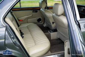 Bild 26/57 von Jaguar XJ 12 (1986)