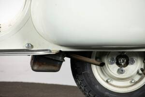 Afbeelding 13/50 van Piaggio Vespa 150 "Struzzo" VL (1956)