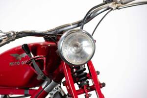Immagine 24/50 di Moto Guzzi Motoleggera 65 (1951)