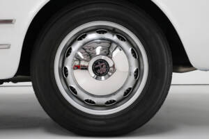 Bild 21/34 von Alfa Romeo 2000 Spider (1960)