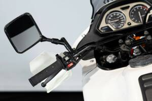 Image 31/35 of Yamaha DUMMY (1989)