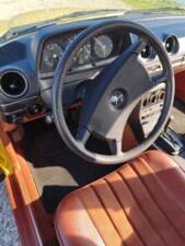 Bild 8/19 von Mercedes-Benz 200 (1980)