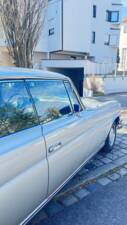 Bild 2/17 von Mercedes-Benz 280 SE (1970)