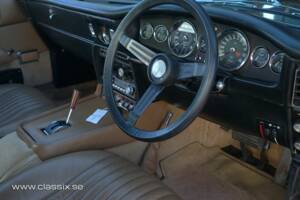 Image 17/22 of Aston Martin DBS (1972)