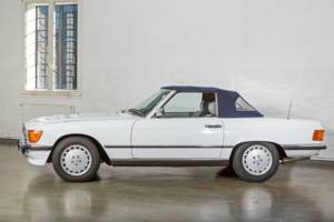 Image 6/27 de Mercedes-Benz 300 SL (1986)
