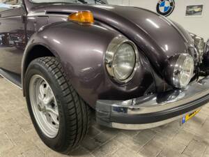 Imagen 7/26 de Volkswagen Käfer 1303 LS (1976)
