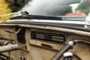 Immagine 40/49 di Jaguar E-Type V12 (1973)