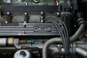 Image 30/30 de Jaguar XJ 6 4.2 (1970)