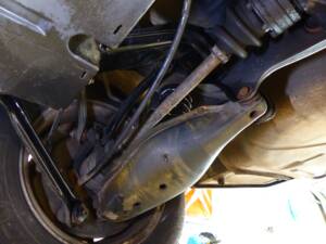 Afbeelding 43/63 van Mercedes-Benz 230 CE (1988)