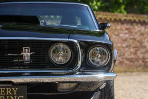 Image 18/50 of Ford Mustang 302 (1969)