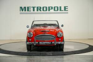 Image 9/43 of Austin-Healey 3000 Mk II (BJ7) (1963)