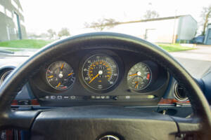 Image 15/28 de Mercedes-Benz 300 SL (1987)