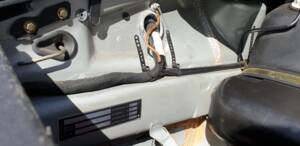 Image 76/116 of Porsche 911 Carrera (1997)