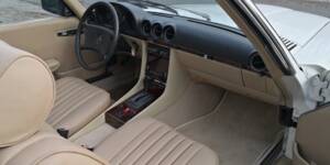 Afbeelding 21/33 van Mercedes-Benz 280 SL (1985)