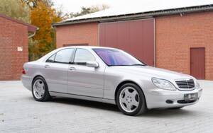 Afbeelding 7/45 van Mercedes-Benz S 55 AMG (2000)