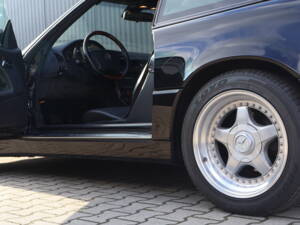 Bild 7/21 von Mercedes-Benz SL 600 (1997)
