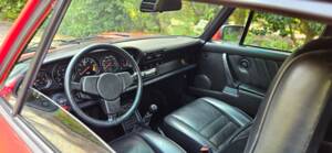 Immagine 8/37 di Porsche 911 Carrera 3.2 (1985)
