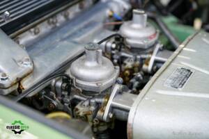 Image 17/60 de Jaguar E-Type (1969)