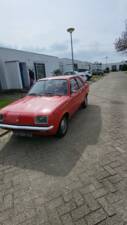 Image 3/4 of Vauxhall Chevette (1978)