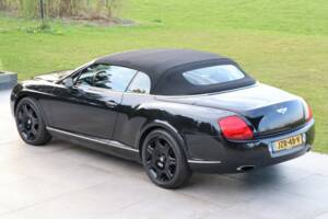 Image 11/50 of Bentley Continental GTC (2007)